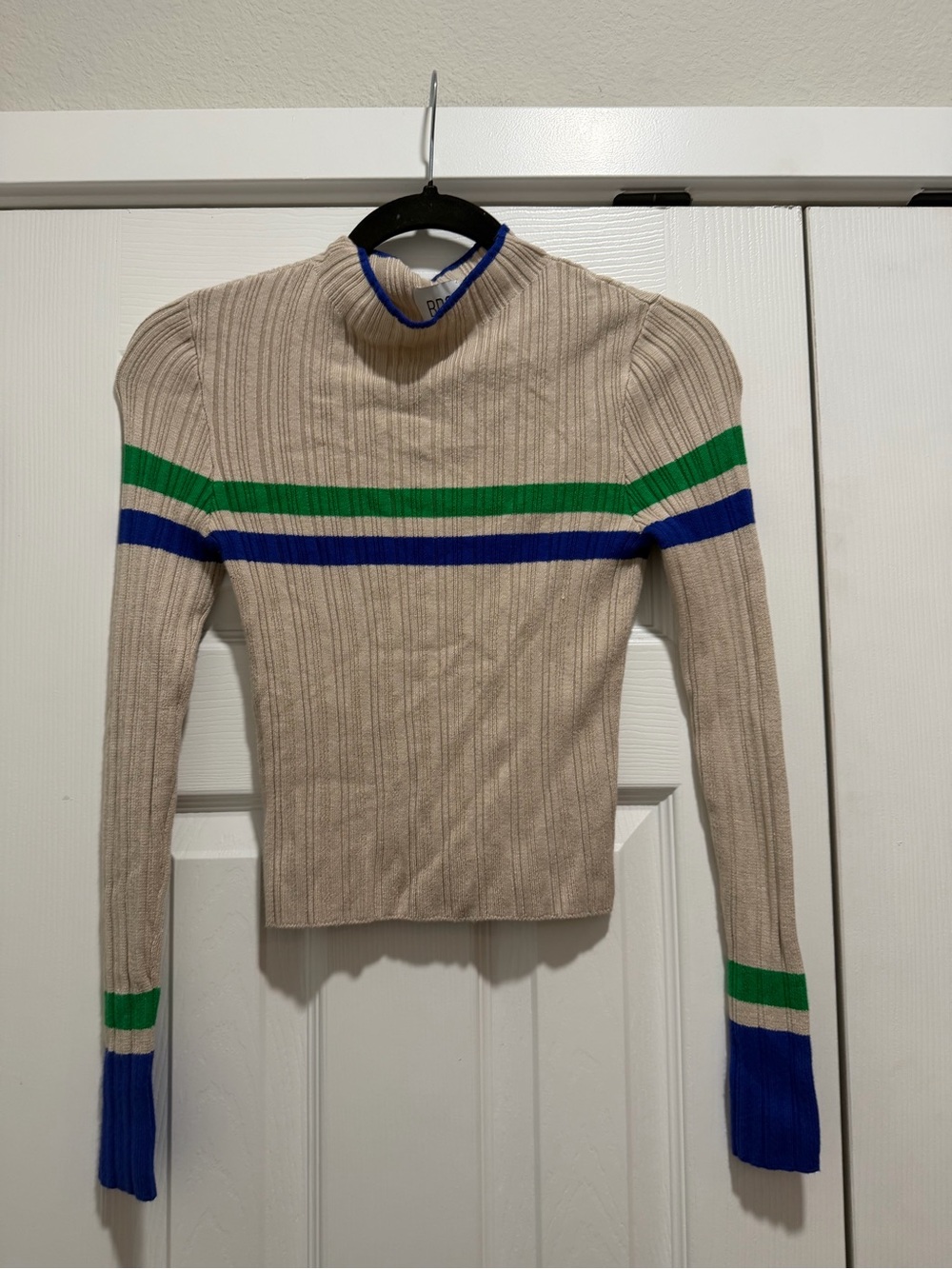 Urban Outfitters BDG Kiara Open Back Striped Mock Neck Sweater Size Small